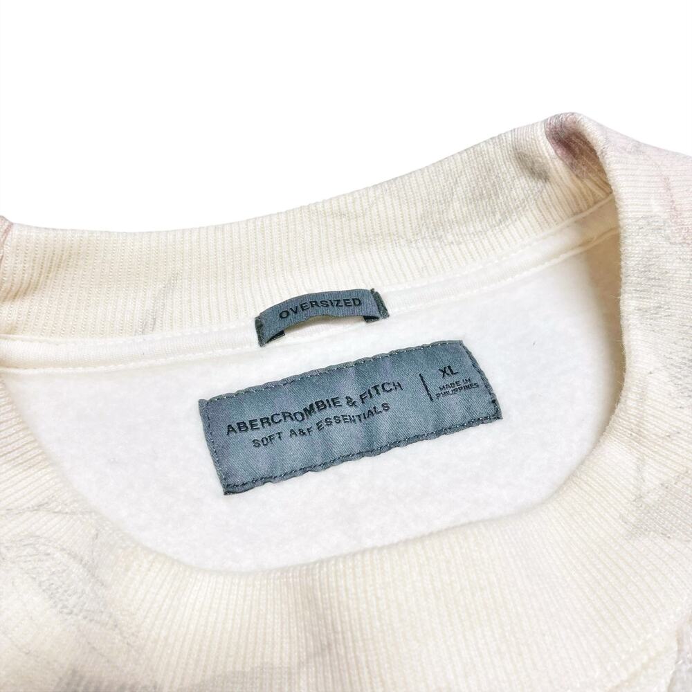 ABERCROMBIE & FITCH NWOT Soft A&F XL Essential Crew Sweatshirt Oversized Floral - Picture 6 of 7